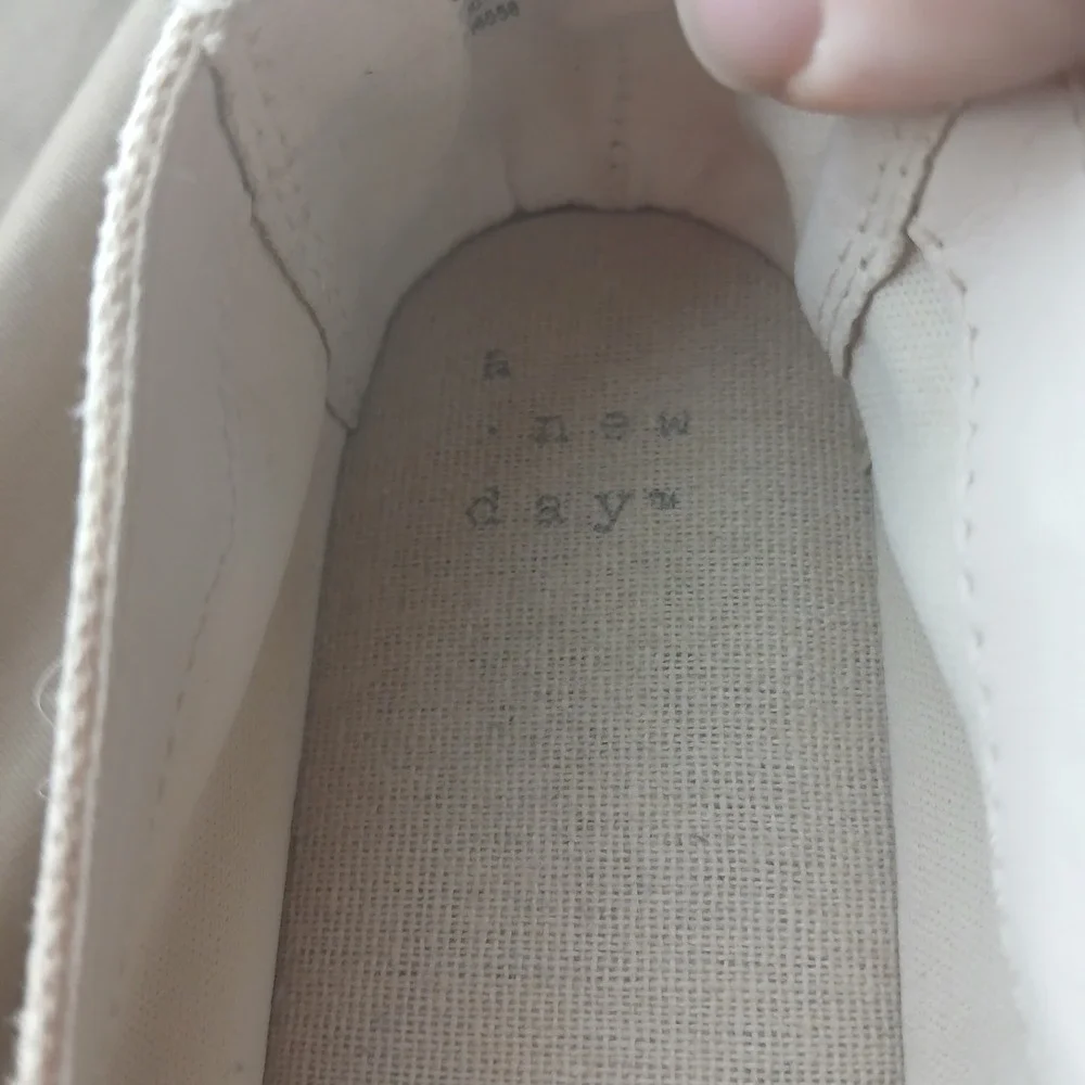 A New Day Womens Cream Black Cap Toe Canvas Espadrille Flats Size 8‎